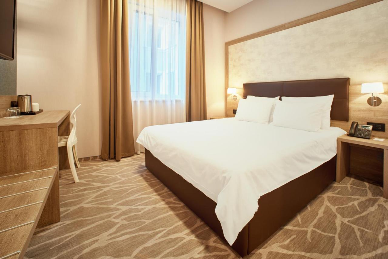 Radisson Hotel City Centre Odessa Ngoại thất bức ảnh