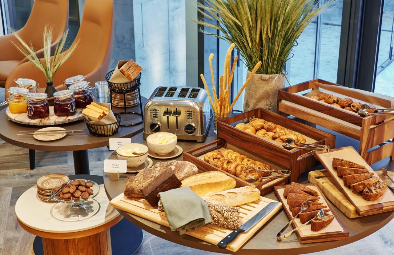 Radisson Hotel City Centre Odessa Ngoại thất bức ảnh