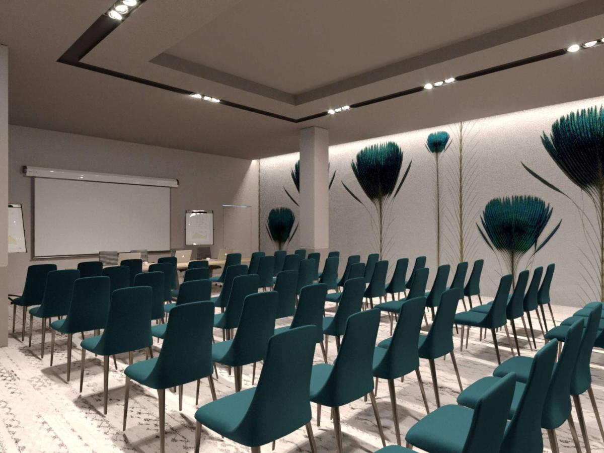 Radisson Hotel City Centre Odessa Ngoại thất bức ảnh